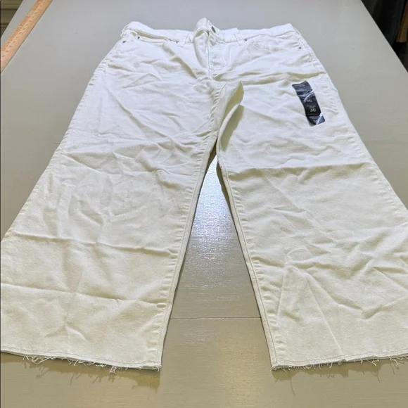 J. Crew Wide-leg crop jean in all-day stretch Size 30 - Picture 5 of 14